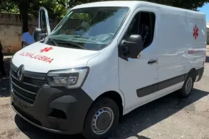 Prefeitura de Goianésia recebe nova ambulância para reforçar atendimentos na saúde
