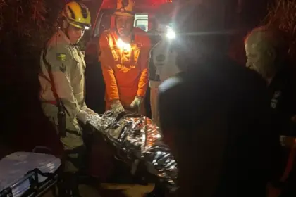 Queda de moto em ponte mobiliza Bombeiros de Goianésia nas proximidades do Morro da Santa