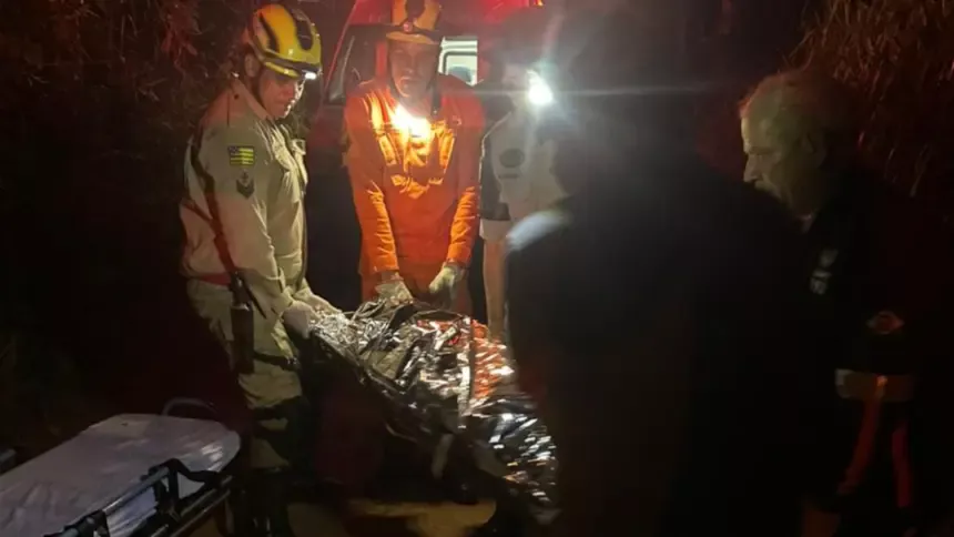 Queda de moto em ponte mobiliza Bombeiros de Goianésia nas proximidades do Morro da Santa
