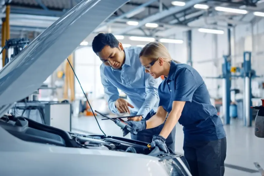 Viagem de fim de ano: 6 dicas para preparar o carro e dirigir com segurança Viagem de fim de ano: 6 dicas para preparar o carro e dirigir com segurança