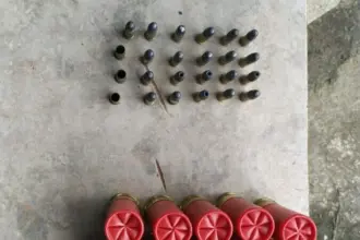 PCGO apreende armas e munições, em Cocalzinho, e procura por foragido – Policia Civil do Estado de Goiás