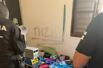 PCGO cumpre mandado e apreende 19 celulares de origem suspeita em Águas Lindas de Goiás – Policia Civil do Estado de Goiás