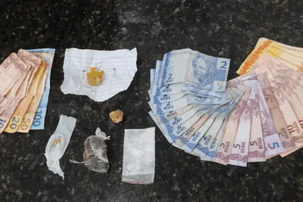 PCGO prende suspeito de tráfico de drogas e apreende entorpecentes em São Simão – Policia Civil do Estado de Goiás