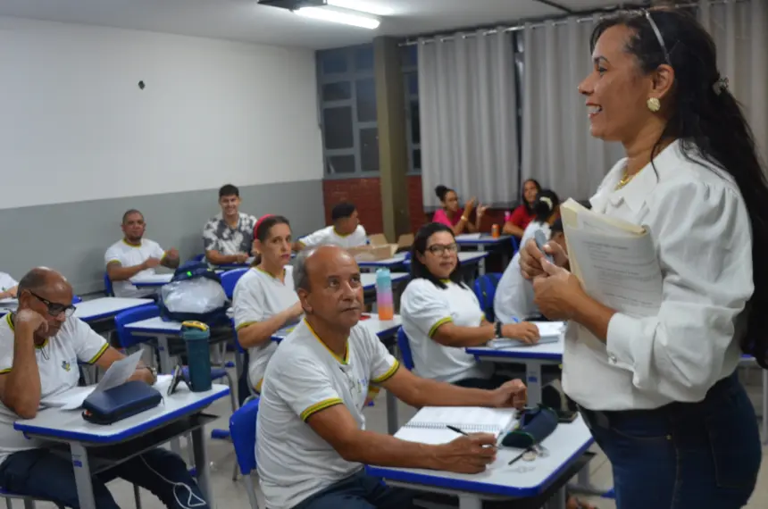 Querendo voltar a estudar? EJA 2026 está com matrículas abertas – Portal Goiás Querendo voltar a estudar? EJA 2026 está com matrículas abertas – Portal Goiás