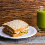 7 lanches com frango para comer antes do treino de musculação