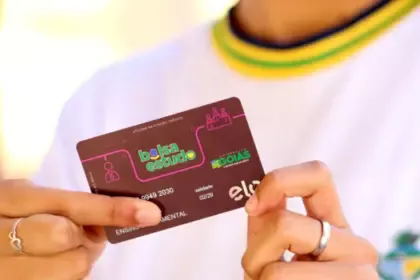 Atenção estudantes! Saldo atual do cartão Bolsa Estudo poderá ser utilizado até 31 de março