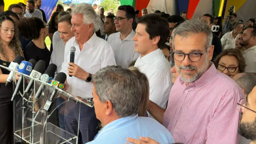 Governo de Goiás vai bancar Carnaval em Goianésia; Renato participou do anúncio oficial em Goiânia