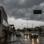 INMET emite alerta de chuvas intensas para Goianésia e região para as próximas horas