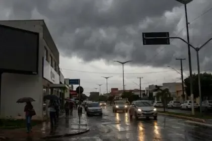 INMET emite alerta de chuvas intensas para Goianésia e região para as próximas horas