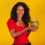 Ressaca: veja alimentos e bebidas para recuperar o bem-estar