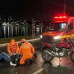 Motociclista fica ferido após queda na Avenida Contorno