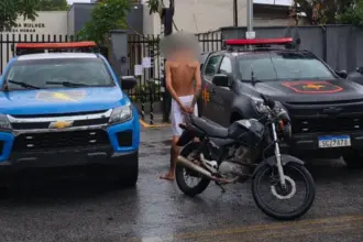 PM recupera moto furtada e prende suspeito no leste de Goianésia