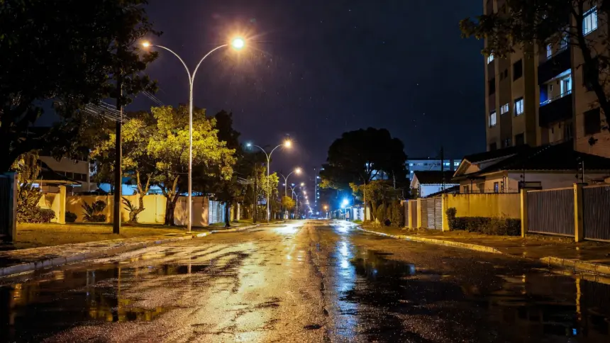 Quem cuida da iluminação pública?