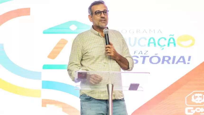 Prefeito Renato anuncia entrega de uniformes para mais de 7 mil alunos da rede municipal de Goianésia