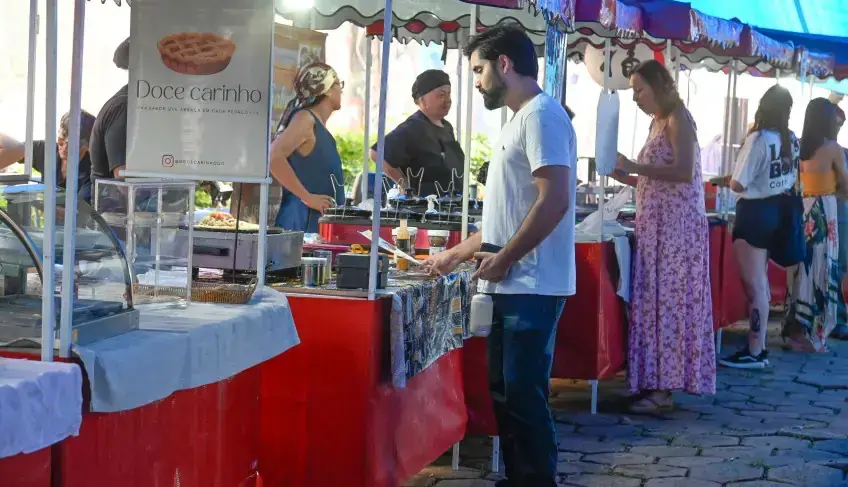 Feira Raiz Feminina fortalece empreendedorismo de mulheres em Goiânia | ASN Goiás