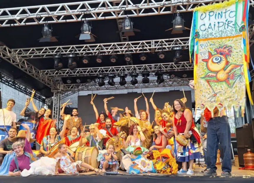 É Carnaval! Folia Goiás reúne blocos tradicionais, cortejos culturais e diversão acessível no interior do estado – Portal Goiás