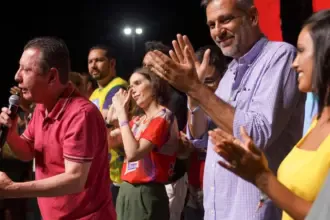 Deputado José Nelto anuncia R$ 1 milhão para a Saúde de Goianésia e novo caminhão-pipa