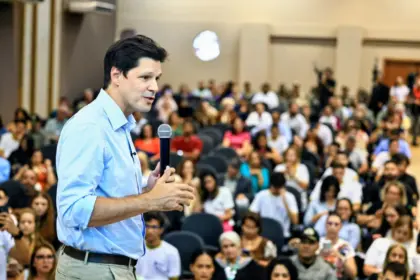 “Premiar desempenho muda o futuro do estudante e fortalece o futuro de Goiás”, diz Daniel Vilela