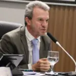 Vereador Carlos Veículos solicita instalação de lombada eletrônica na Avenida Contorno