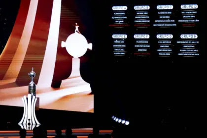 Conmebol sorteia grupos da Copa Libertadores 2026