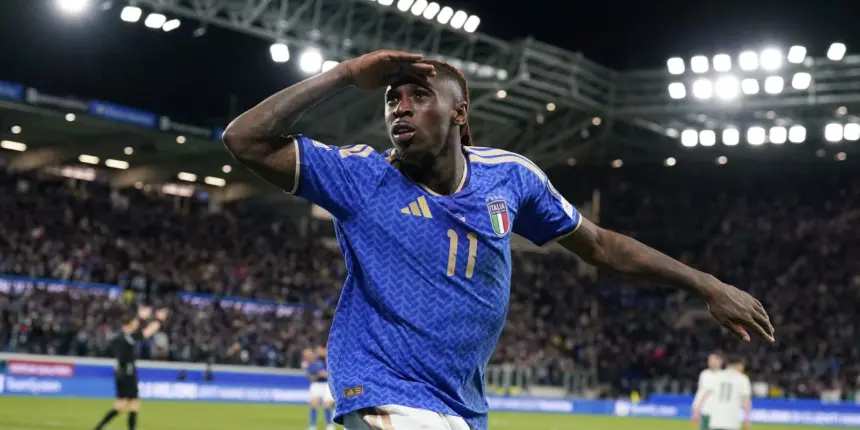 Itália vence e continua viva na luta por vaga para a Copa do Mundo Itália vence e continua viva na luta por vaga para a Copa do Mundo