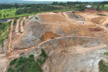 Ouro Verde formaliza pedido de encerramento definitivo do lixão de Padre Bernardo