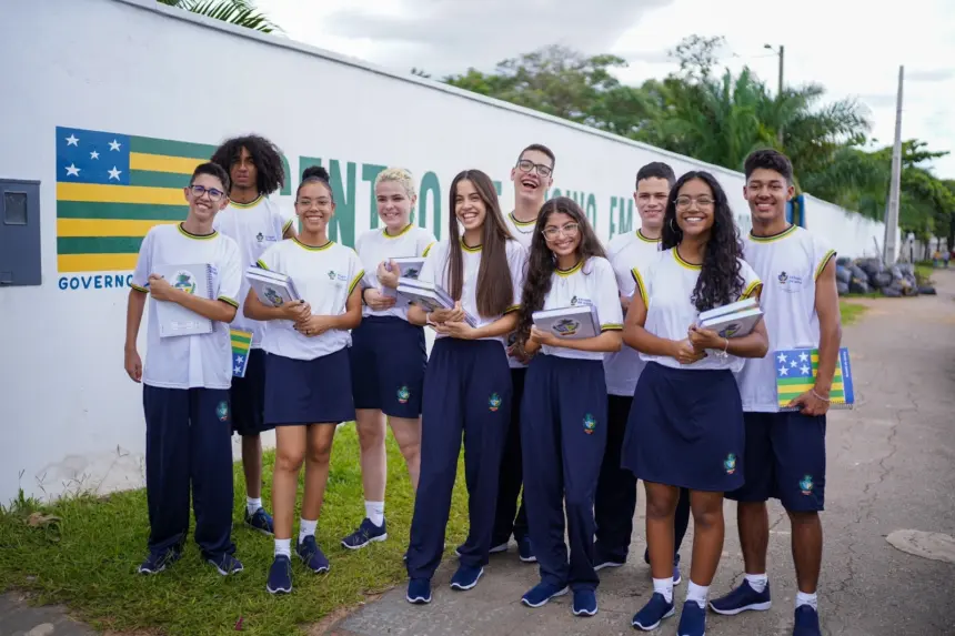 Goiás é o único estado do Brasil sem interrupções de aulas por insegurança Goiás é o único estado do Brasil sem interrupções de aulas por insegurança