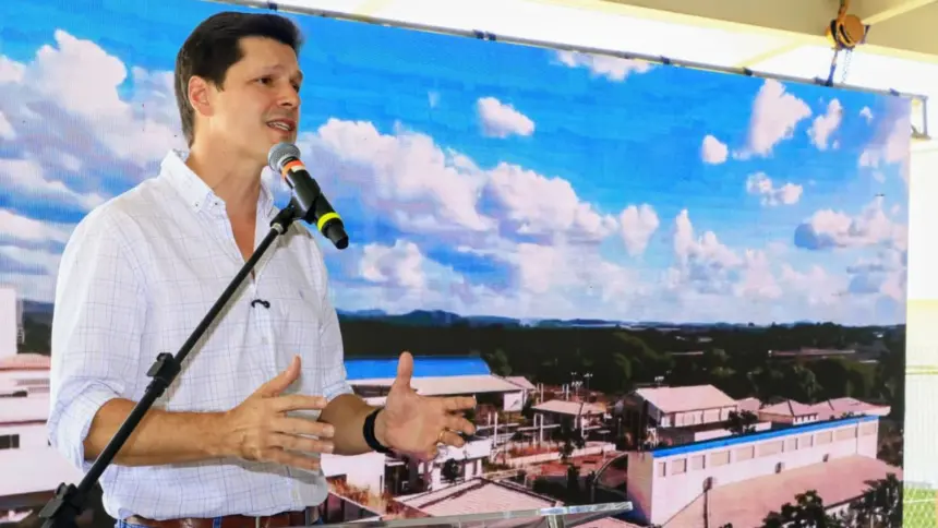 “Estamos preparando jovens para o futuro do agro goiano”, afirma Daniel Vilela em inauguração de escola pública especializada “Estamos preparando jovens para o futuro do agro goiano”, afirma Daniel Vilela em inauguração de escola pública especializada