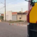 Linha de pipa rompe fio de alta tensão e deixa bairro sem energia em Goianésia