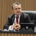 Vereador Marcos Pernambuco pede revitalização da quadra de esportes ao lado do Corpo de Bombeiros