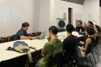 Escola de Artes Visuais abre agenda de abril com atividades culturais