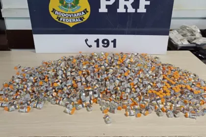 PRF realiza maior apreensão de medicamentos para emagrecimento em Goiás