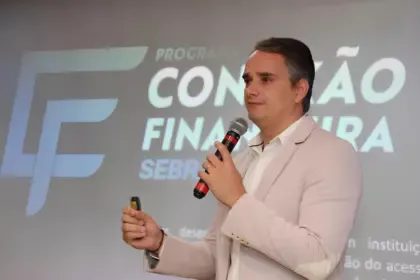 Endividamento das famílias brasileiras pressiona pequenos negócios