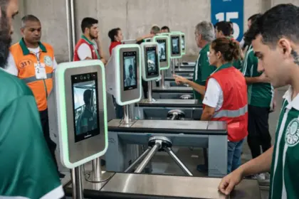 Reconhecimento facial amplia público nos estádios e reforça segurança