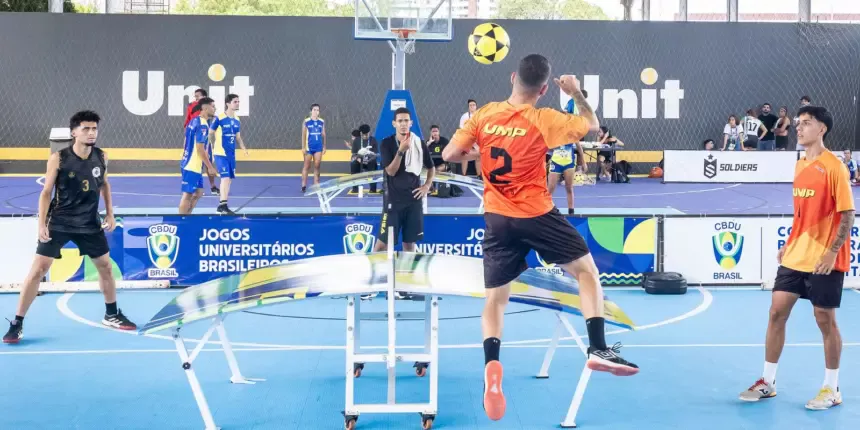 Esporte Universitário leva mensagem de paz em meio a conflitos globais Esporte Universitário leva mensagem de paz em meio a conflitos globais