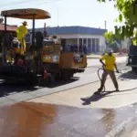 Governo de Goiás amplia obras nos municípios com recuperação de ruas e construção de travessias