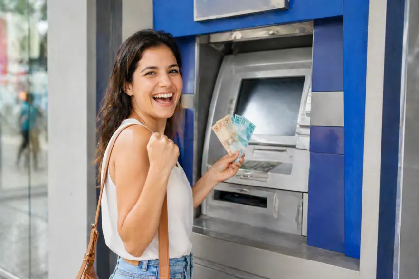 Muita gente deixa para depois e pode perder dinheiro: veja por que consultar o CPF ainda hoje