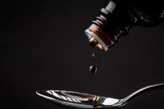 Anvisa suspende venda de xaropes com clobutinol