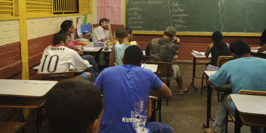 Governo Federal abre inscrições para projetos voltados à juventude com apoio de até R$ 12 mil