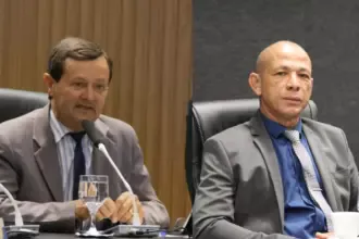 Vereadores Gesmar José e Sargento Santos solicitam construção de parque na Vila da Paz
