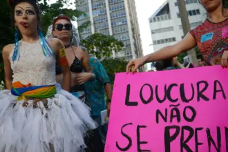 Tratamento humanizado ainda é desafio na luta antimanicomial no país