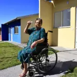 Famílias de Três Ranchos e Ouvidor recebem chaves das moradias