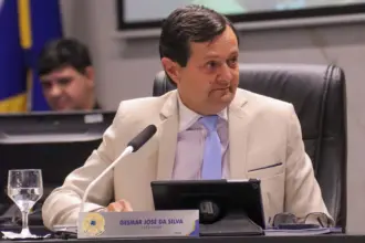 Vereador Gesmar pede inclusão de garis em bairros sem atendimento em Goianésia