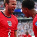 Inglaterra sobra no 2º tempo, vence Panamá e avança em 1º no Grupo L