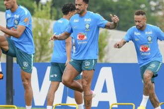Brasil faz penúltimo treino e viaja para o Texas onde enfrenta Japão