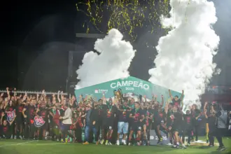 Vitória vira sobre Fortaleza e conquista o penta da Copa do Nordeste