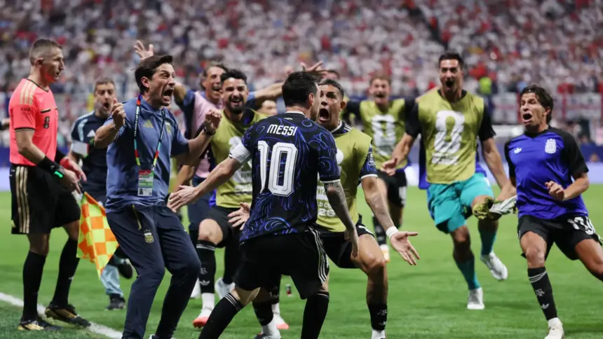 Argentina vence a Inglaterra de virada e enfrentará a Espanha na final da Copa do Mundo Argentina vence a Inglaterra de virada e enfrentará a Espanha na final da Copa do Mundo