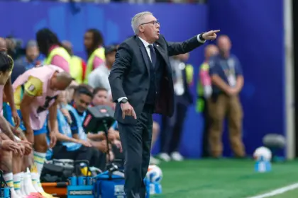 Brasil faz último treino antes de encarar Noruega pelas oitavas