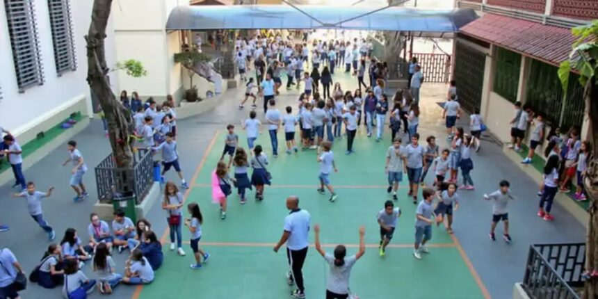 Entenda o papel das escolas no combate à violência contra meninas Entenda o papel das escolas no combate à violência contra meninas