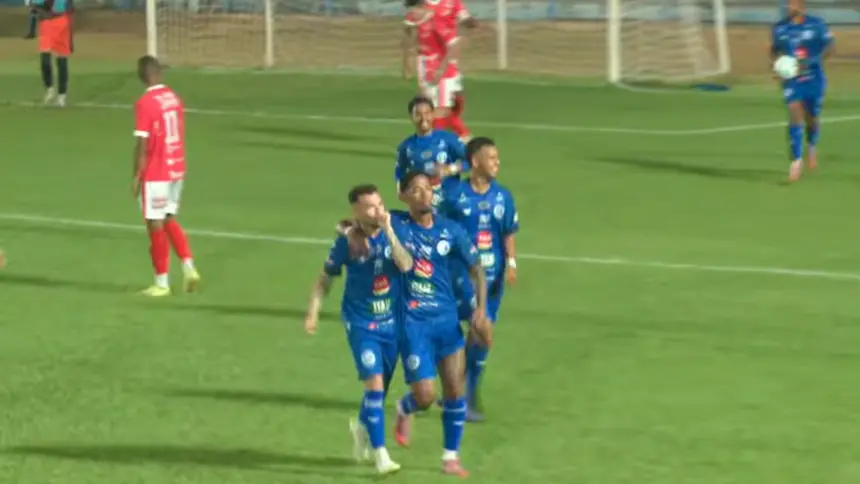 Goianésia vence Crixás e conquista primeira vitória na Divisão de Acesso Goianésia vence Crixás e conquista primeira vitória na Divisão de Acesso